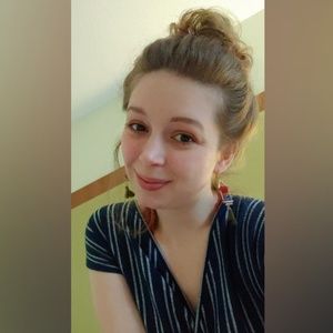 Meet your Posher, Gabrielle